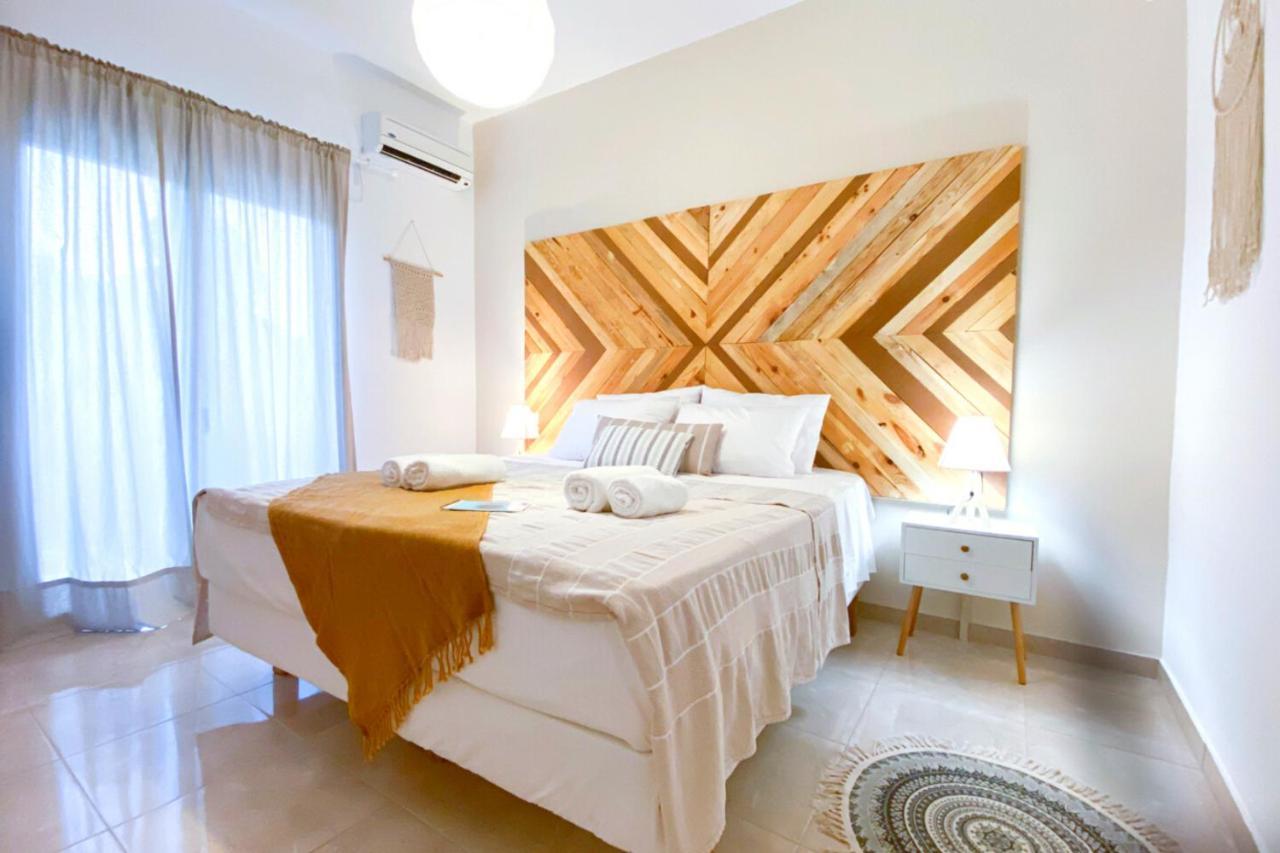 Summer Feel Suites Poros Town Esterno foto