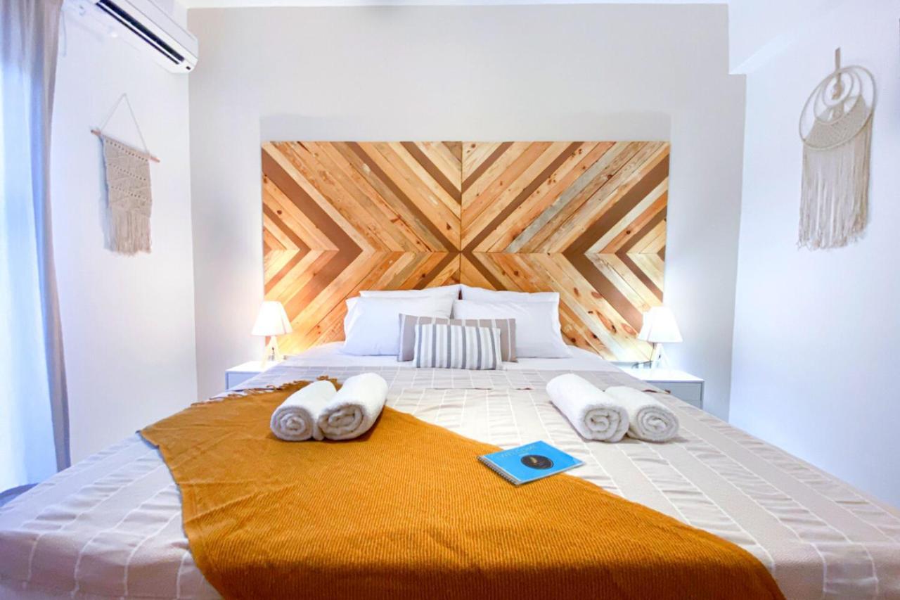 Summer Feel Suites Poros Town Esterno foto