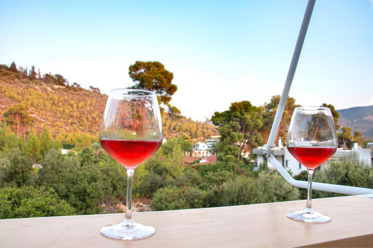 Summer Feel Suites Poros Town Esterno foto